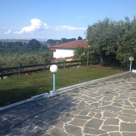 Aparthotel Sakis *